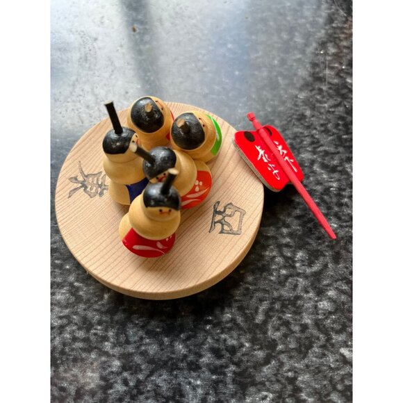 Vintage Handmade Wooden Mini Sumo Wrestlers Tops Goma The Motif Brave Face - Picture 1 of 7